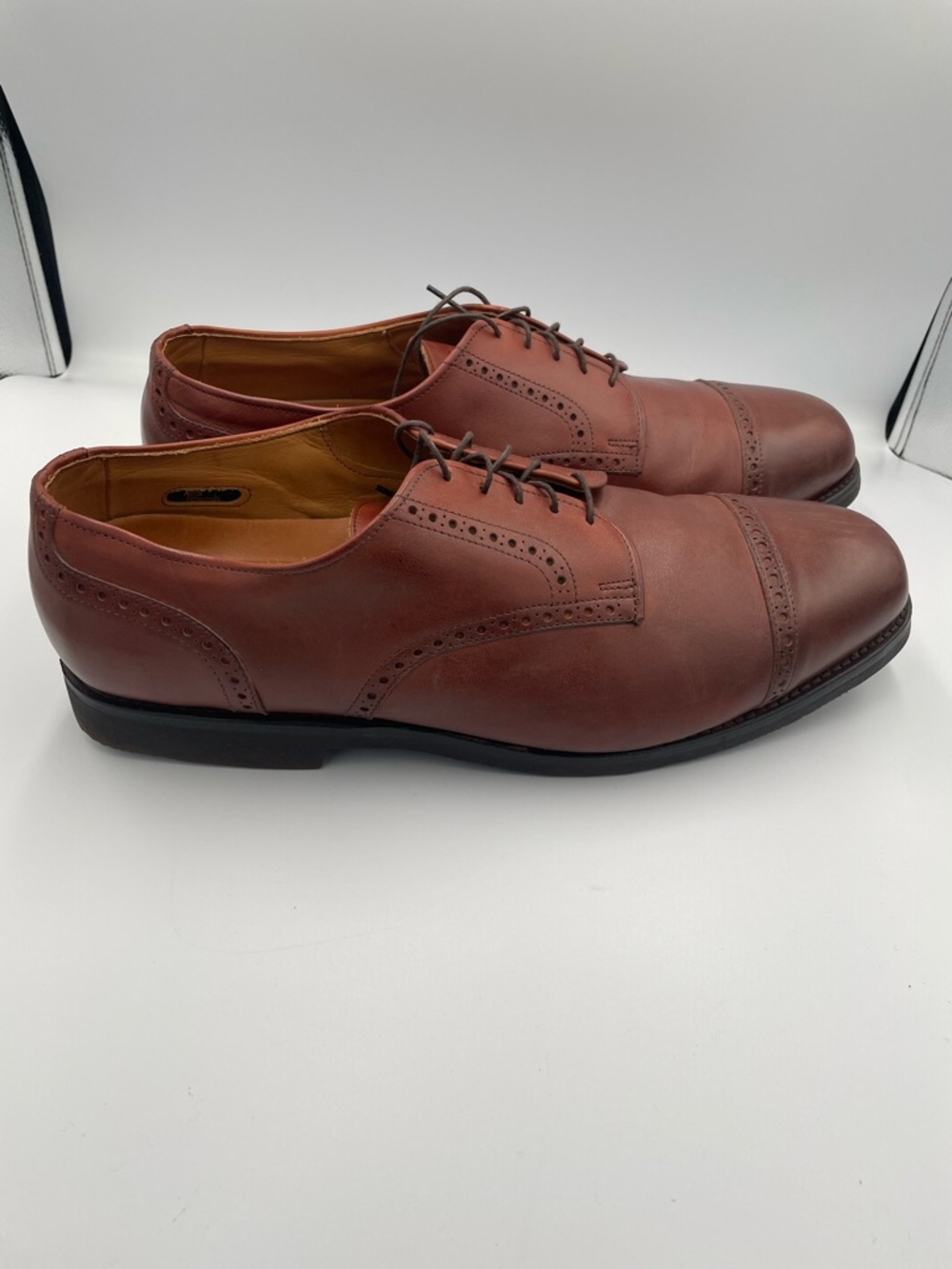 Allen Edmonds Benton 3458 Cap Toe Oxford Shoes Mens 14EEE Cognac Leather Vibram